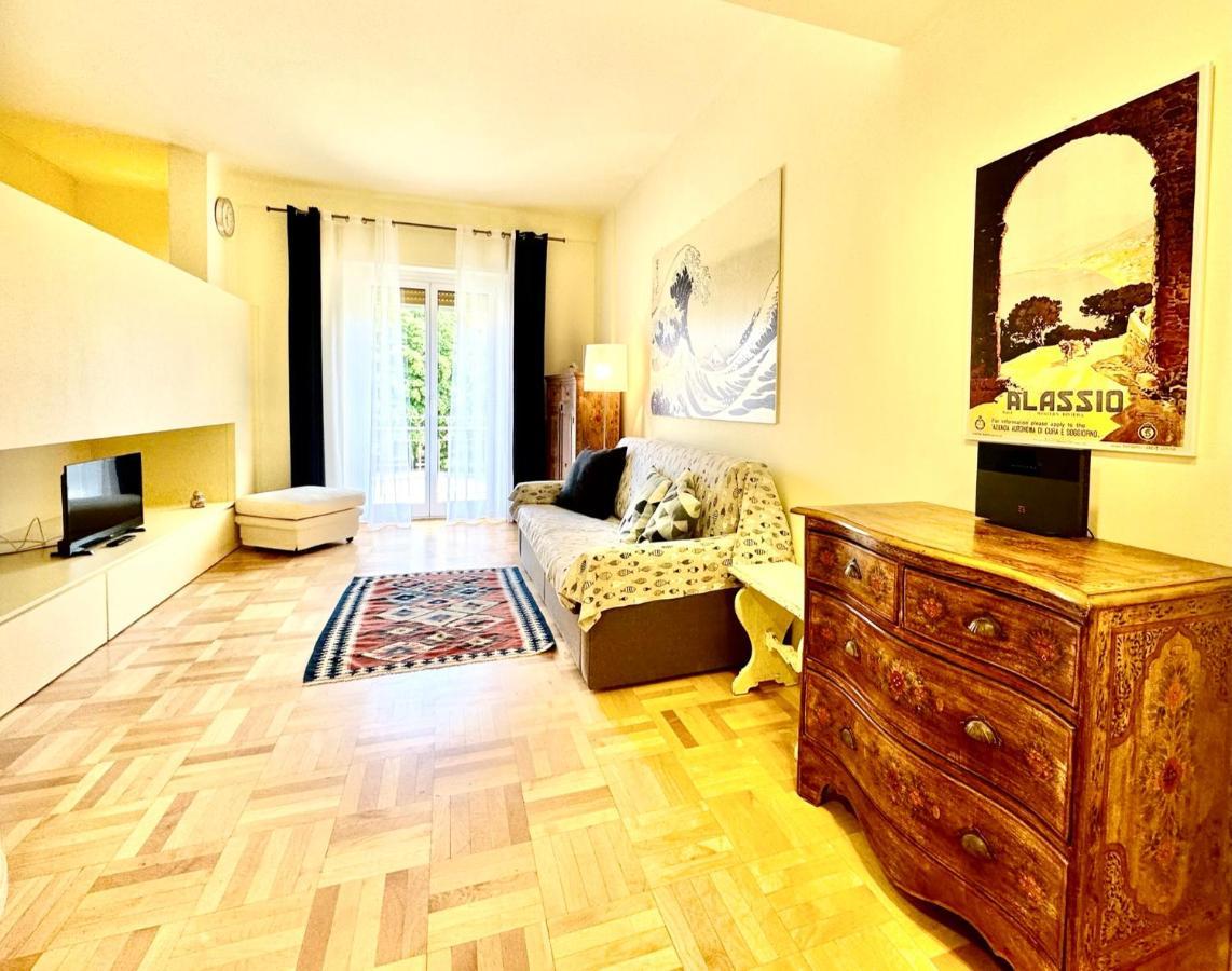 Hostdomus - Casa Corallo Alassio Bagian luar foto